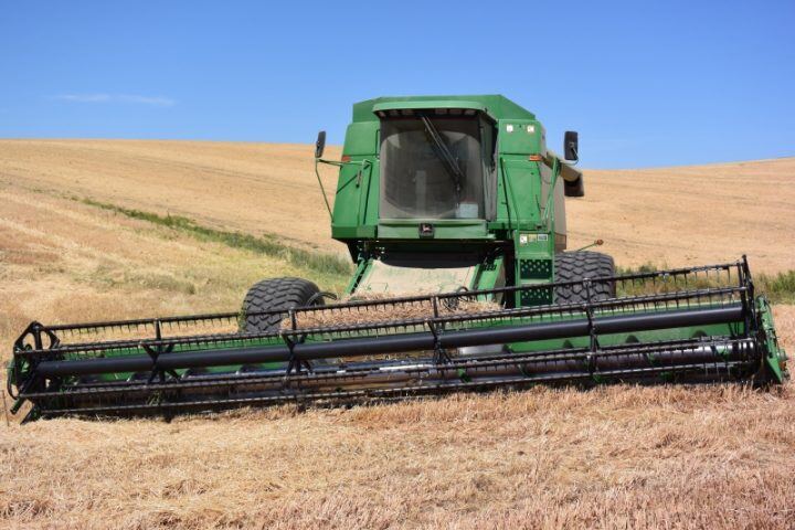 7-Tips-for-Longer-Lasting-Ag-Tires-720x480